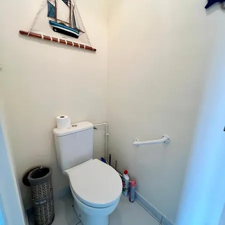 Jolie Maison 2 Avec Jardin A - Ideal Familles - Parking Gratuit - Confort Equipee Σπίτι διακοπών *