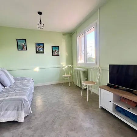 Σπίτι διακοπών Jolie Maison 2 Avec Jardin A - Ideal Familles - Parking Gratuit - Confort Equipee