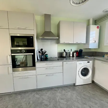 Сasa de vacaciones Jolie Maison 2 Avec Jardin A - Ideal Familles - Parking Gratuit - Confort Equipee *
